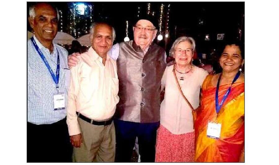 (From left) V S Jayakumar, Vinod Rastogi, W Kiefer, Gisela Kiefer, Sunila Abraham at JNCASR, Bangalore.